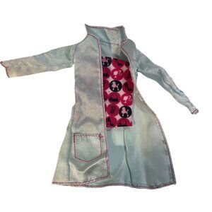 Barbie Vet Jacket I Can Be Kitty Care Doctor Vetrinarian White Pink 2009